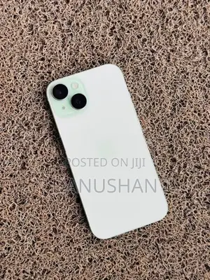Apple iPhone 15 128GB (Used)