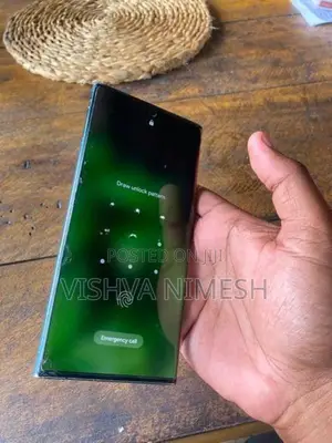 Samsung Galaxy S22 Ultra (Used)