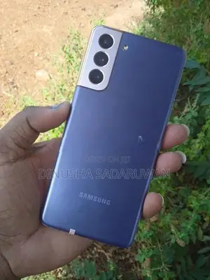 Samsung Galaxy S21 5G (Used)