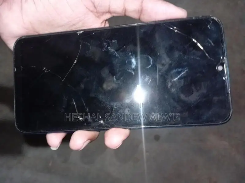 Samsung Galaxy A10s (Used)