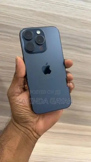 Apple iPhone 15 Pro (Used)