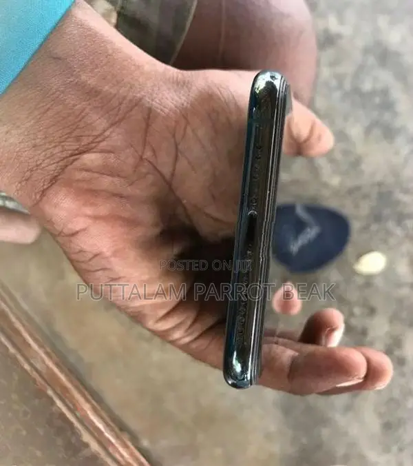Apple iPhone 11 Pro Max (Used)