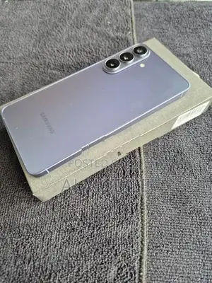 Samsung Galaxy S26 Plus 512GB (Used)