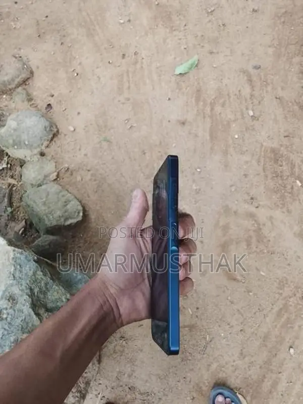 Samsung Galaxy A06 (Used)