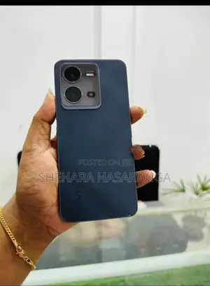 Vivo V25 (Used)