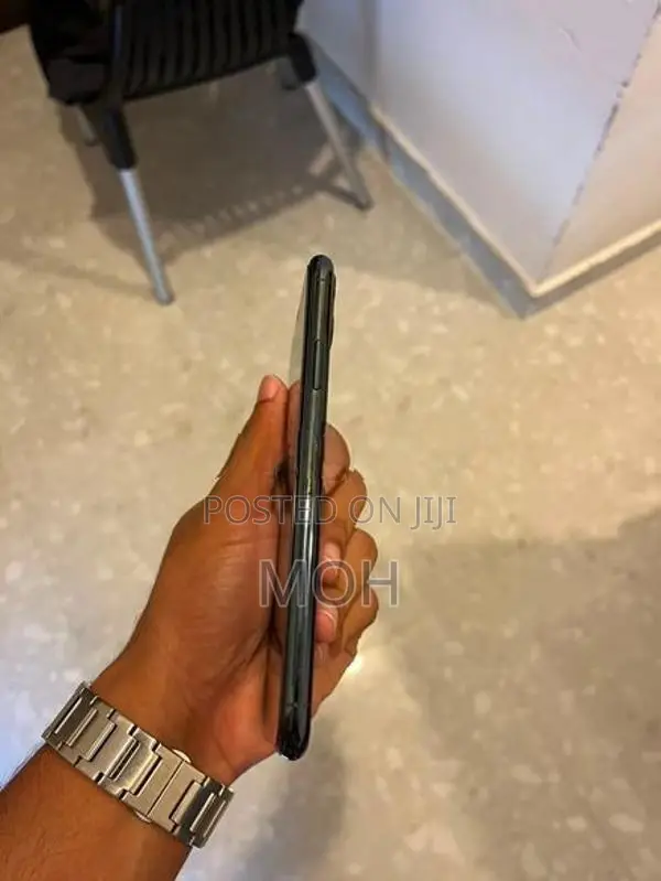Apple iPhone 11 Pro Max 256Gb (Used)
