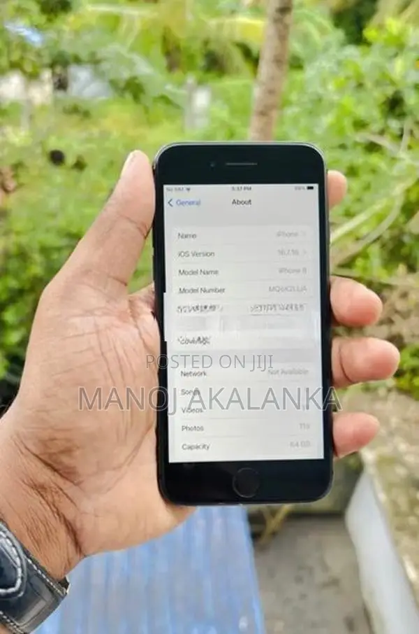 Apple iPhone 8 (Used)