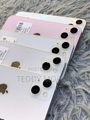 Apple iPhone 13 128GB (Used)
