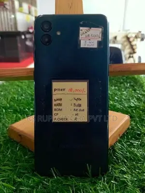 Samsung Galaxy A04 / 3GB 32GB (Used)