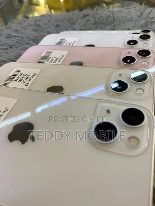 Apple iPhone 13 128GB (Used)