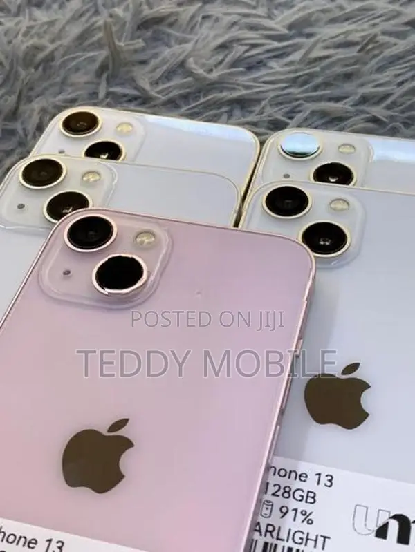 Apple iPhone 13 128GB (Used)