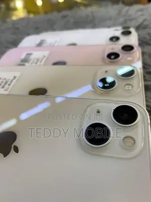 Apple iPhone 13 128GB (Used)