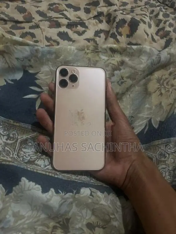 Apple iPhone 11 Pro (Used)