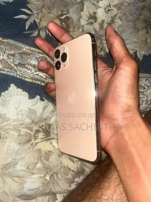Apple iPhone 11 Pro (Used)