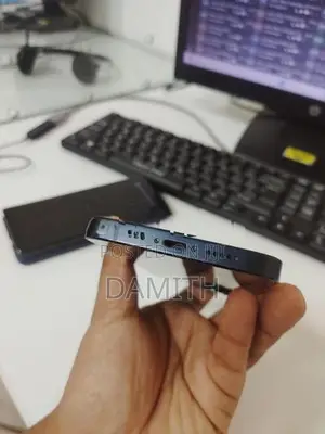 Apple iPhone 13 (Used)