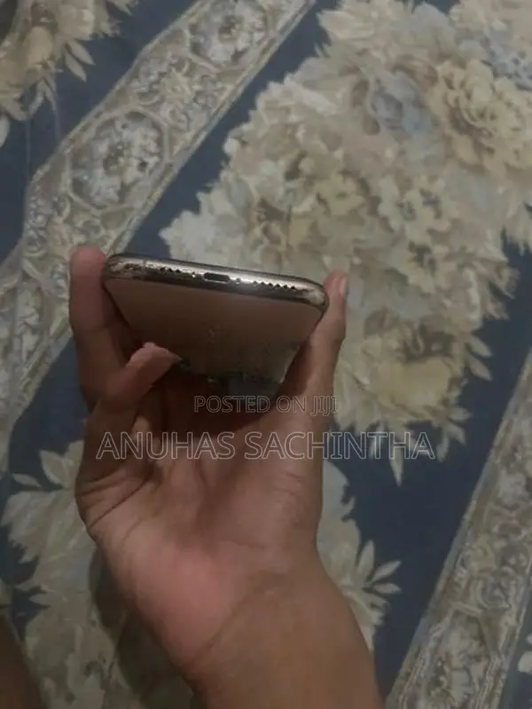 Apple iPhone 11 Pro (Used)