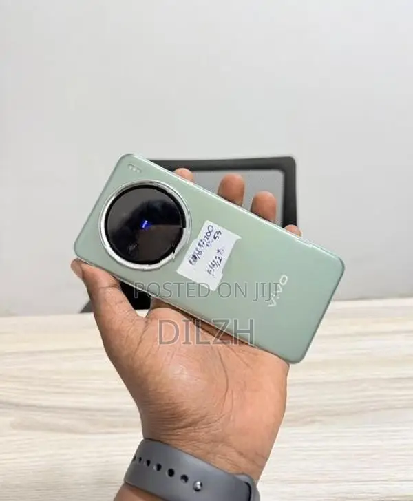 Vivo X200 Global (Used)