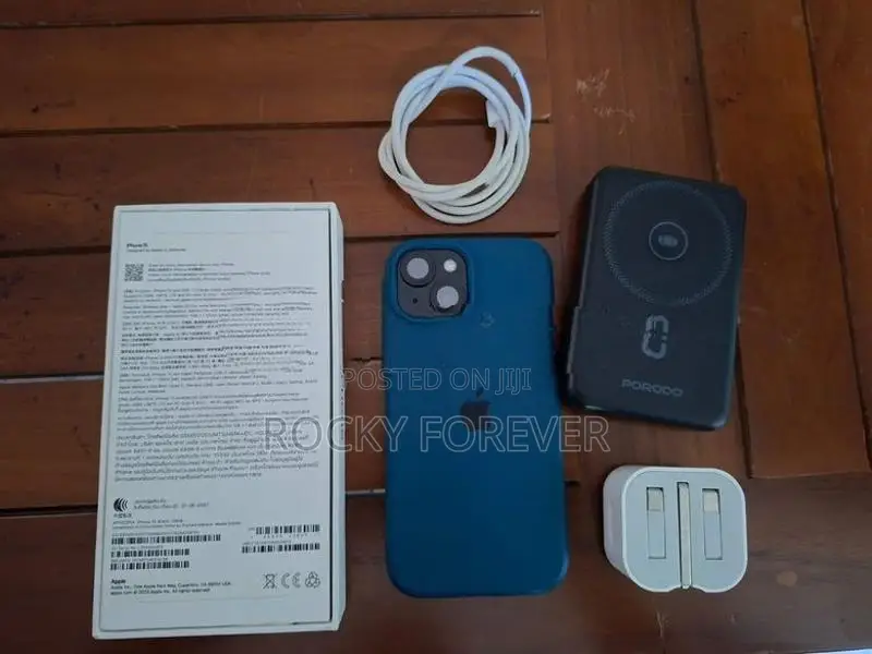 Apple iPhone 15 (Used)
