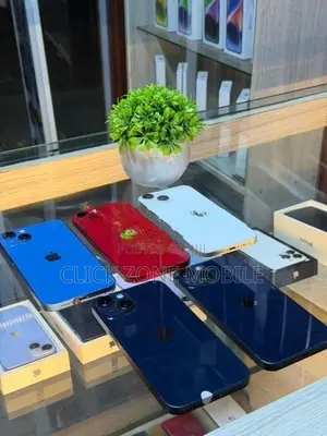 Apple iPhone 13 128GB (Used)