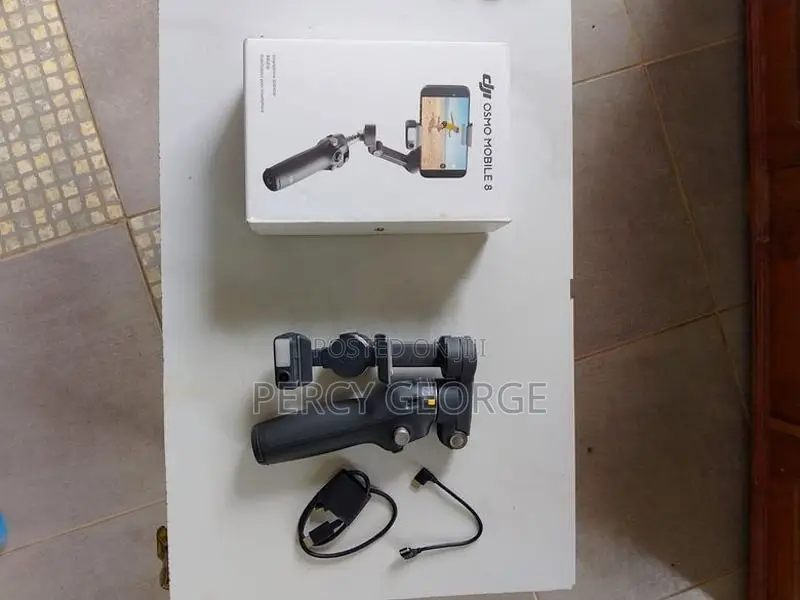 DJI Osmo Mobile 8