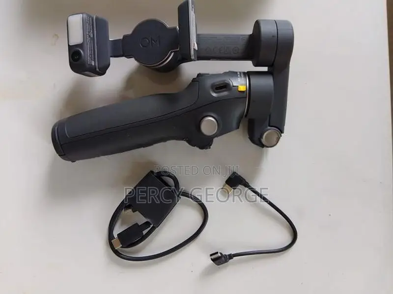 DJI Osmo Mobile 8