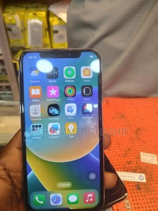 Apple iPhone X (Used)
