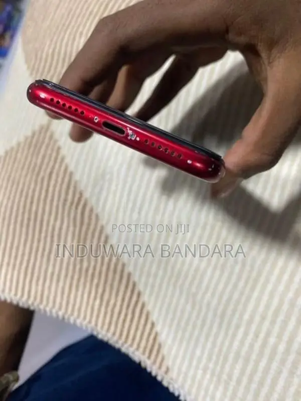 Apple iPhone XR (Used)