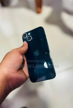 Apple iPhone 13 (Used)