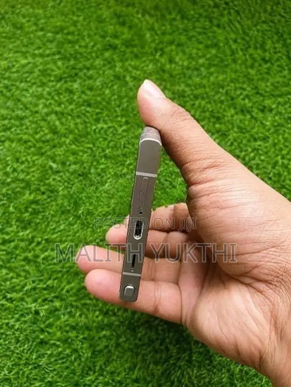 Samsung Galaxy S24 Ultra (Used)