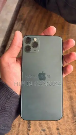 Apple iPhone 11 Pro Max (Used)
