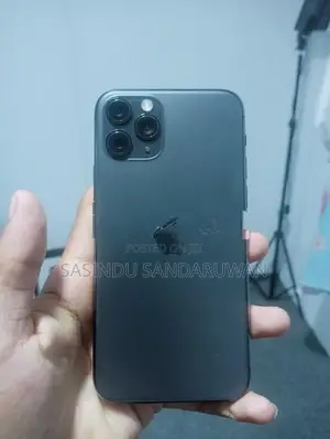 Apple iPhone 11 Pro (Used)