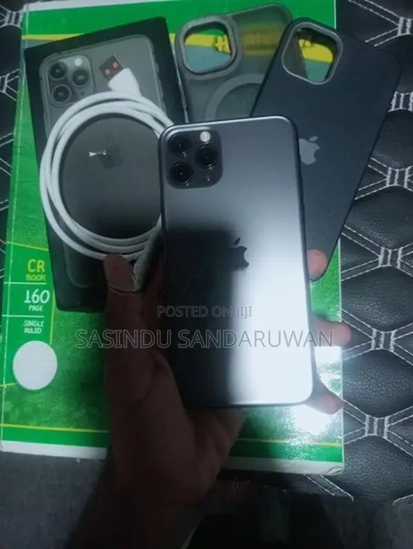 Apple iPhone 11 Pro (Used)