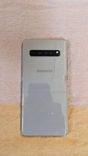 Samsung Galaxy S10 Plus (Used)