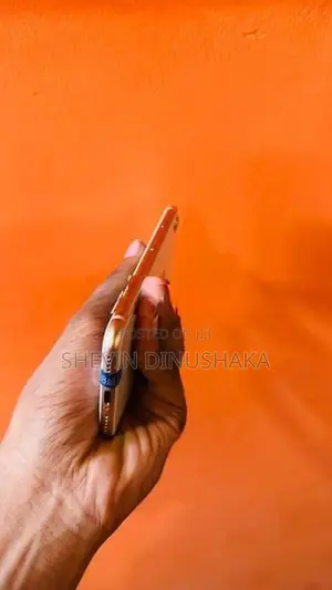 Apple iPhone 8 (Used)