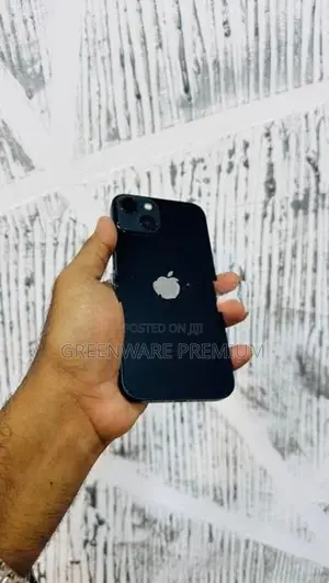Apple iPhone 13 128GB (Used)