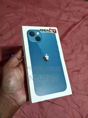 Apple iPhone 13 128GB-Blue (Used)