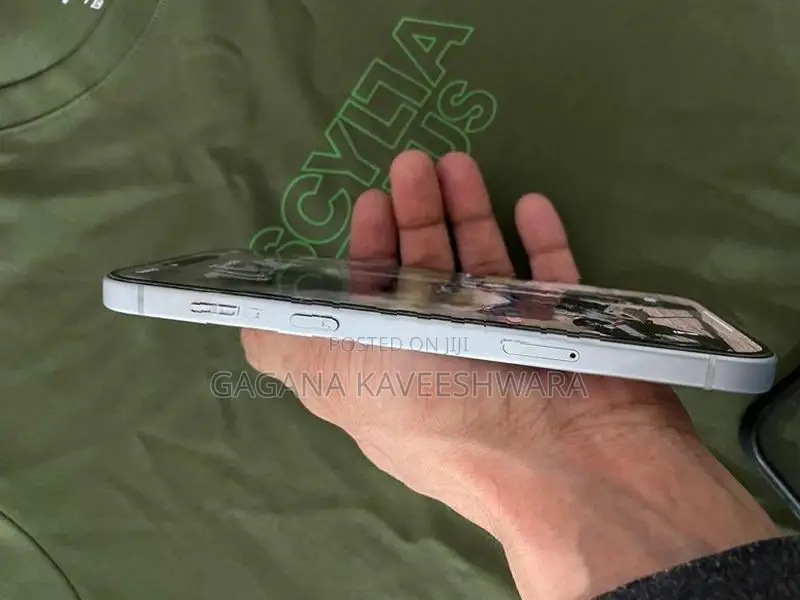 Apple iPhone 15 Plus (Used)