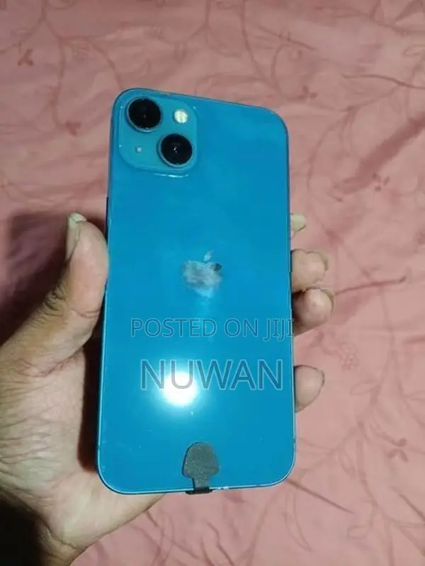 Apple iPhone 13 128GB-Blue (Used)