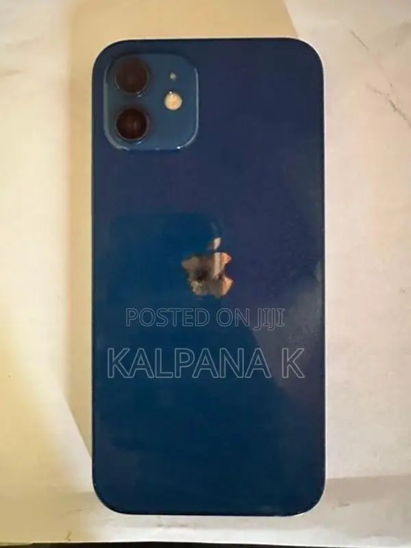 Apple iPhone 12 64GB (Used)
