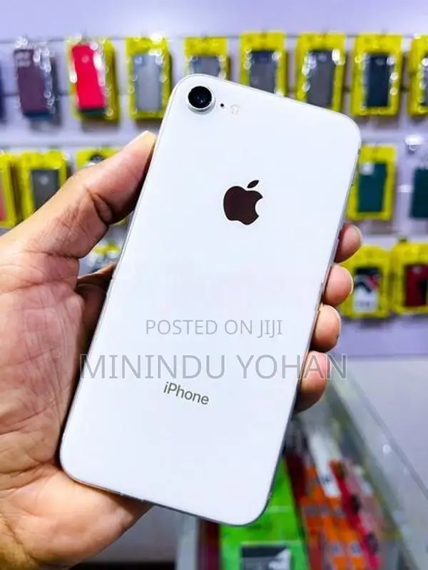 Apple iPhone 8 64GB (Used)