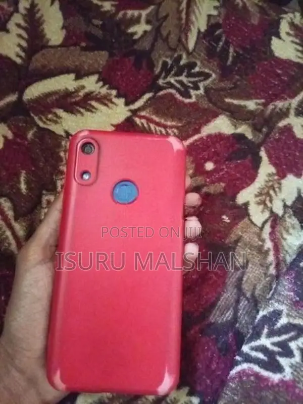 Huawei Y6s huvawi (Used)