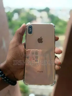 Apple iPhone XS Max (Used)