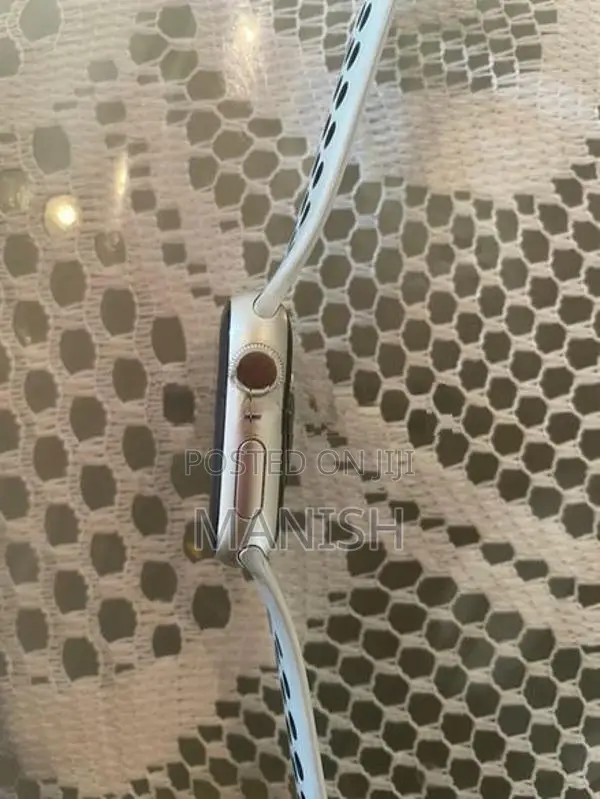 Apple Watch Series 7 Nike Edition (White)