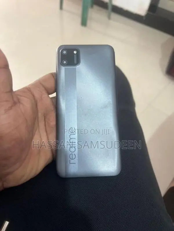 Realme C11 (Used)