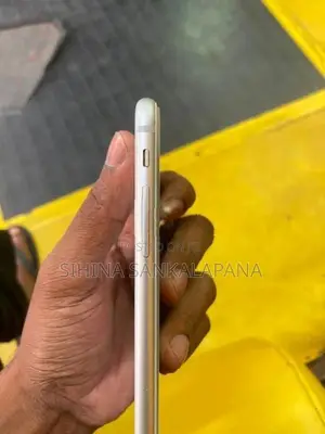 Apple iPhone 8 Plus (Used)
