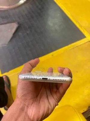 Apple iPhone 8 Plus (Used)