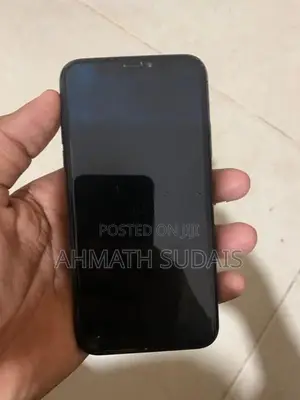 Apple iPhone XS (Used)