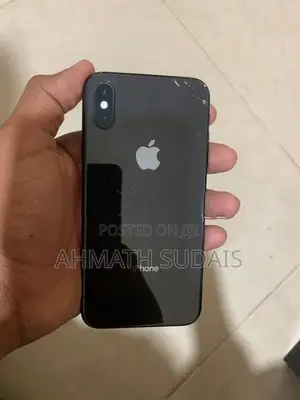 Apple iPhone XS (Used)