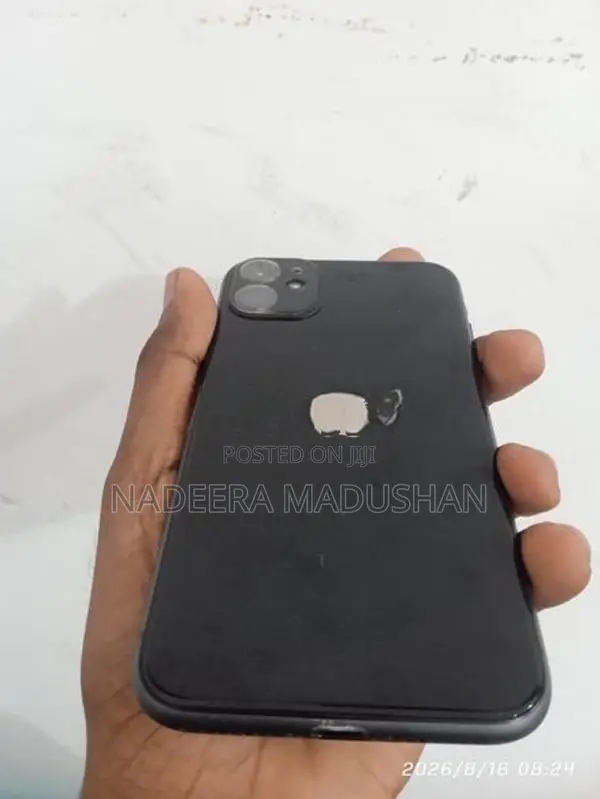 Apple iPhone 11 128GB (Used)