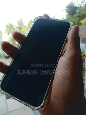 Apple iPhone 7 (Used)